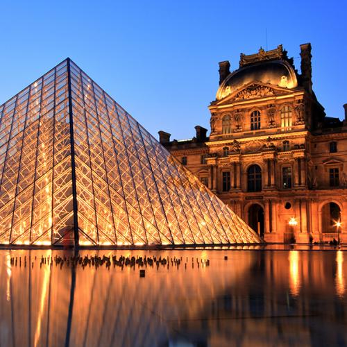 Napoleon is still at the Louvre